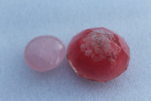 Load image into Gallery viewer, Rose Quartz LOVE Orgonite Diamond
