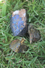 Load image into Gallery viewer, Chalcopyrite (Raw)
